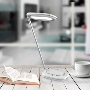 Lámpara de mesa LED plegable con salida USB